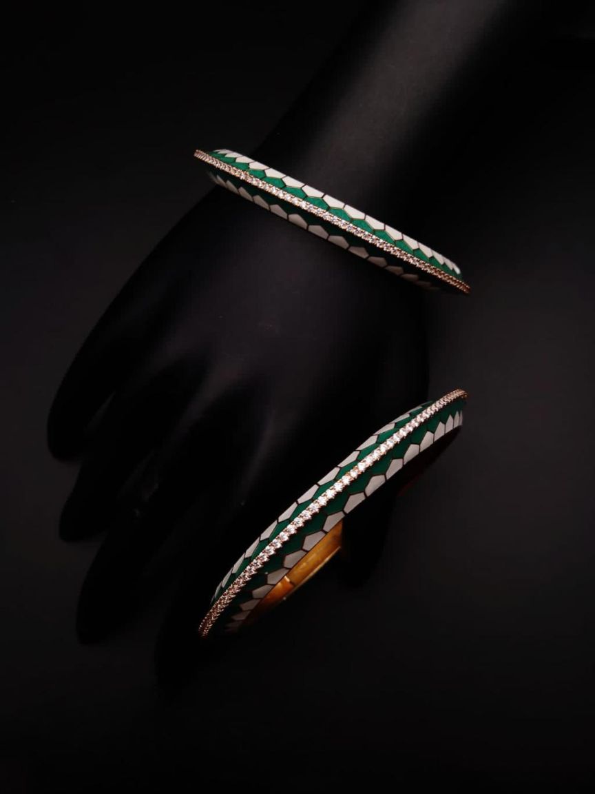 kundan-bangles-BAK34016GRGD28
