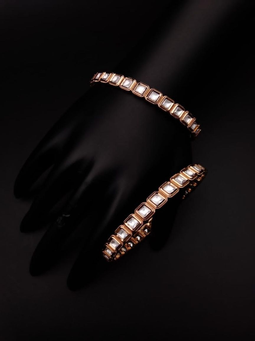BANGLES IN KUNDAN (VILANDI) STYLE | DESIGN - 34020