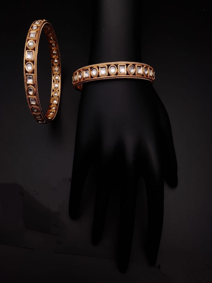 BANGLES IN KUNDAN (VILANDI) STYLE | DESIGN - 34022