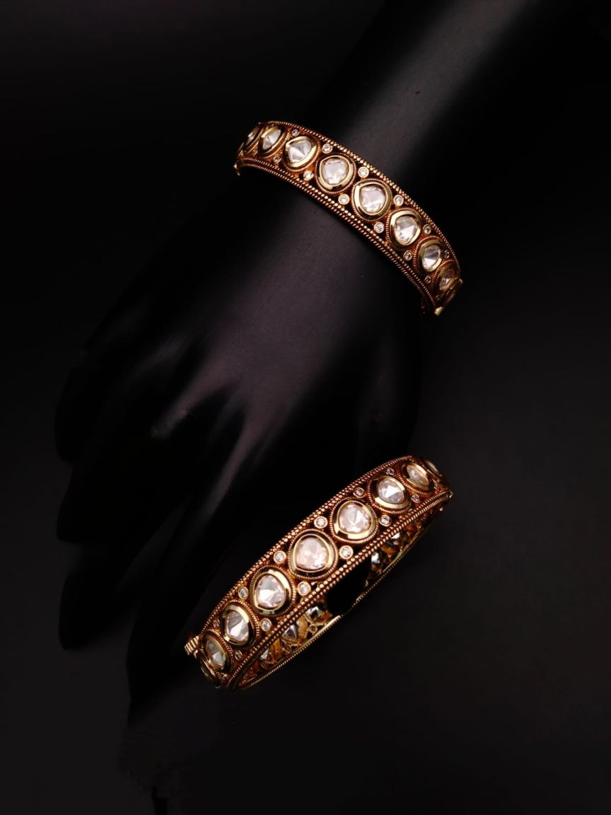 BANGLES IN KUNDAN (VILANDI) STYLE | DESIGN - 34030