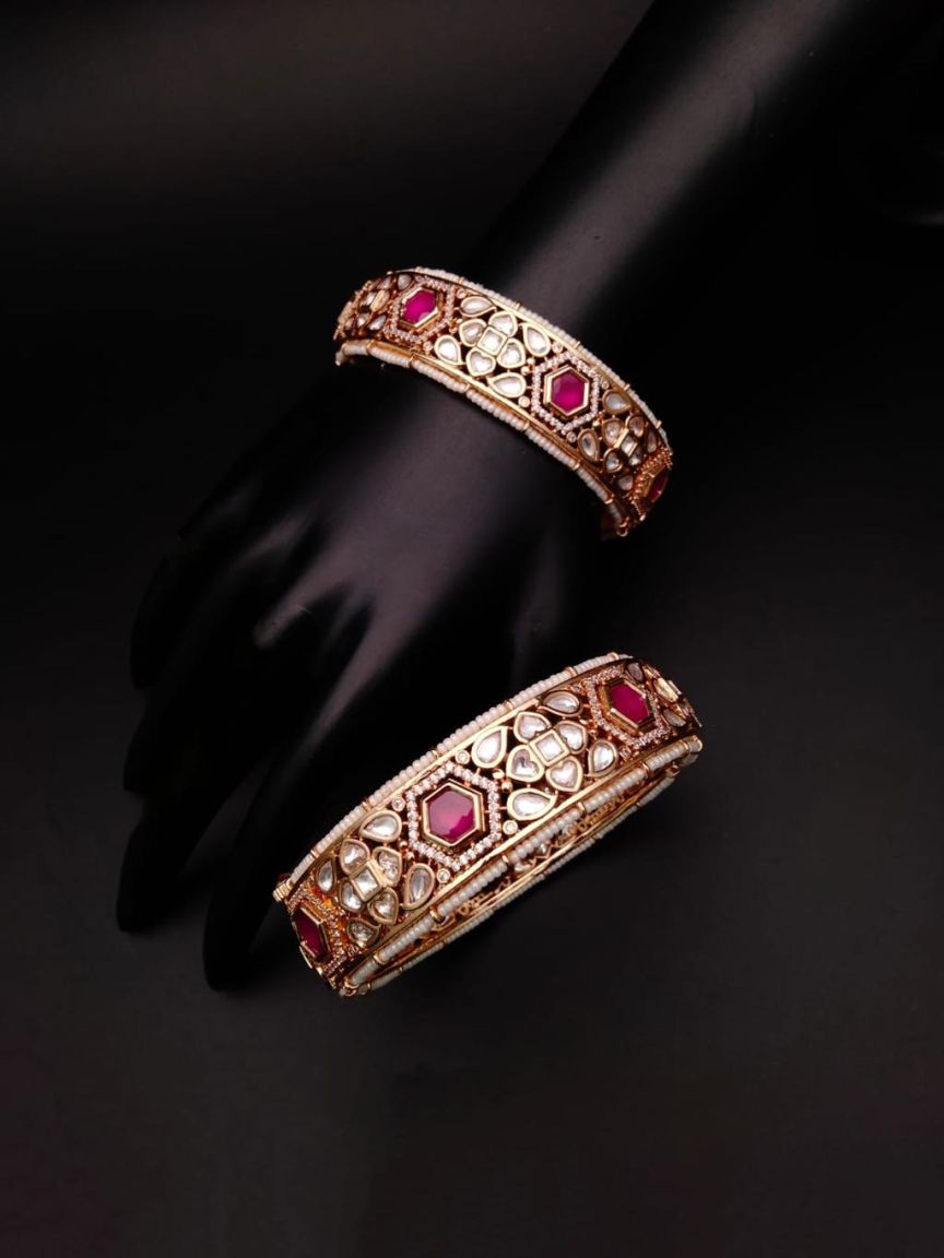 BANGLES IN KUNDAN (VILANDI) STYLE | DESIGN - 34037