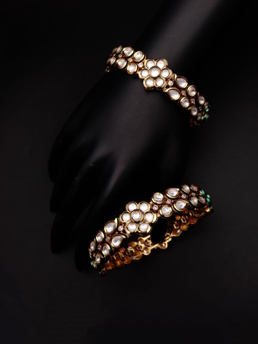 BANGLES IN KUNDAN (VILANDI) STYLE | DESIGN - 34047