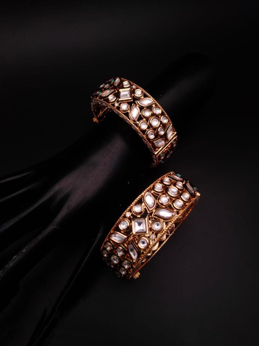 kundan-bangles-BAK34048WGD26