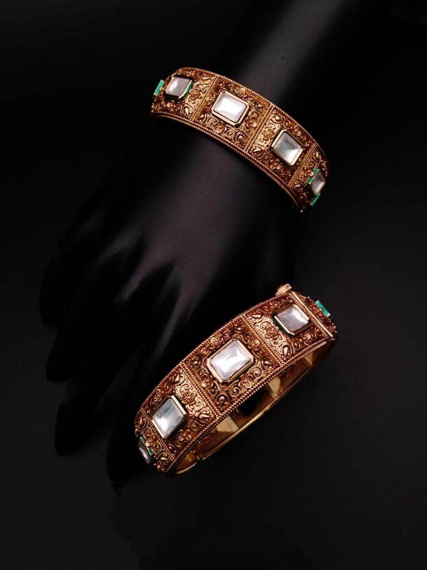 BANGLES IN KUNDAN (VILANDI) STYLE | DESIGN - 34049