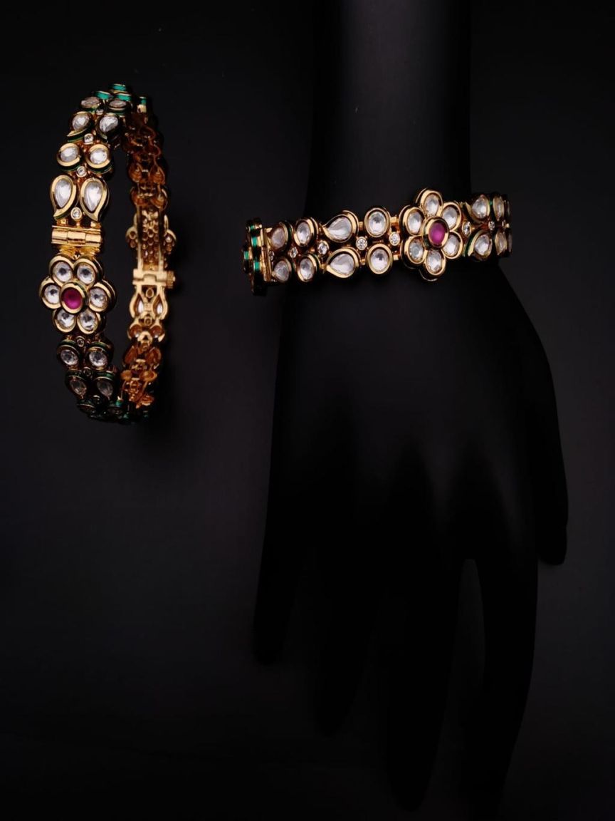 BANGLES IN KUNDAN (VILANDI) STYLE | DESIGN - 34059