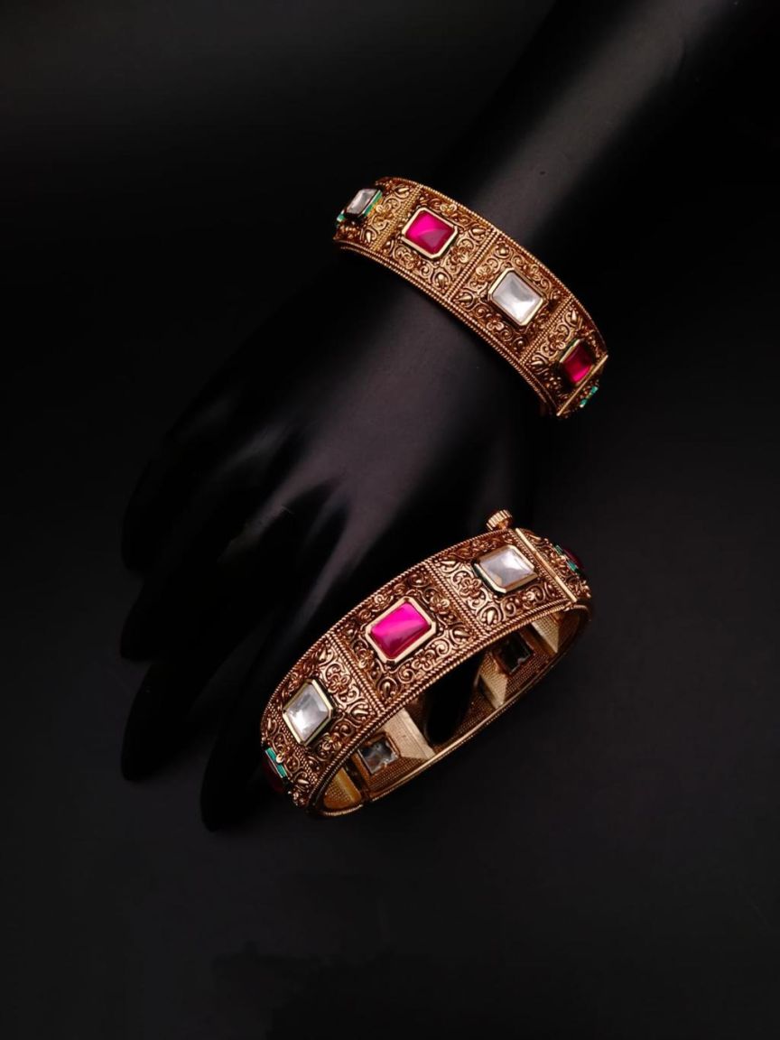 BANGLES IN KUNDAN (VILANDI) STYLE | DESIGN - 34079