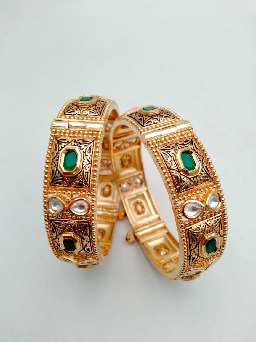 kundan-bangles-BAK34086GRGD22