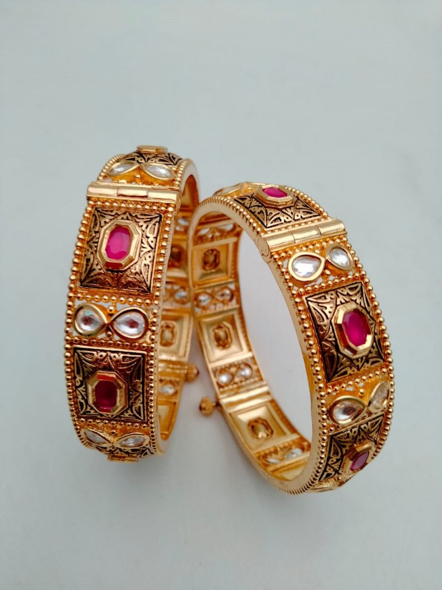 kundan-bangles-BAK34086RGD24