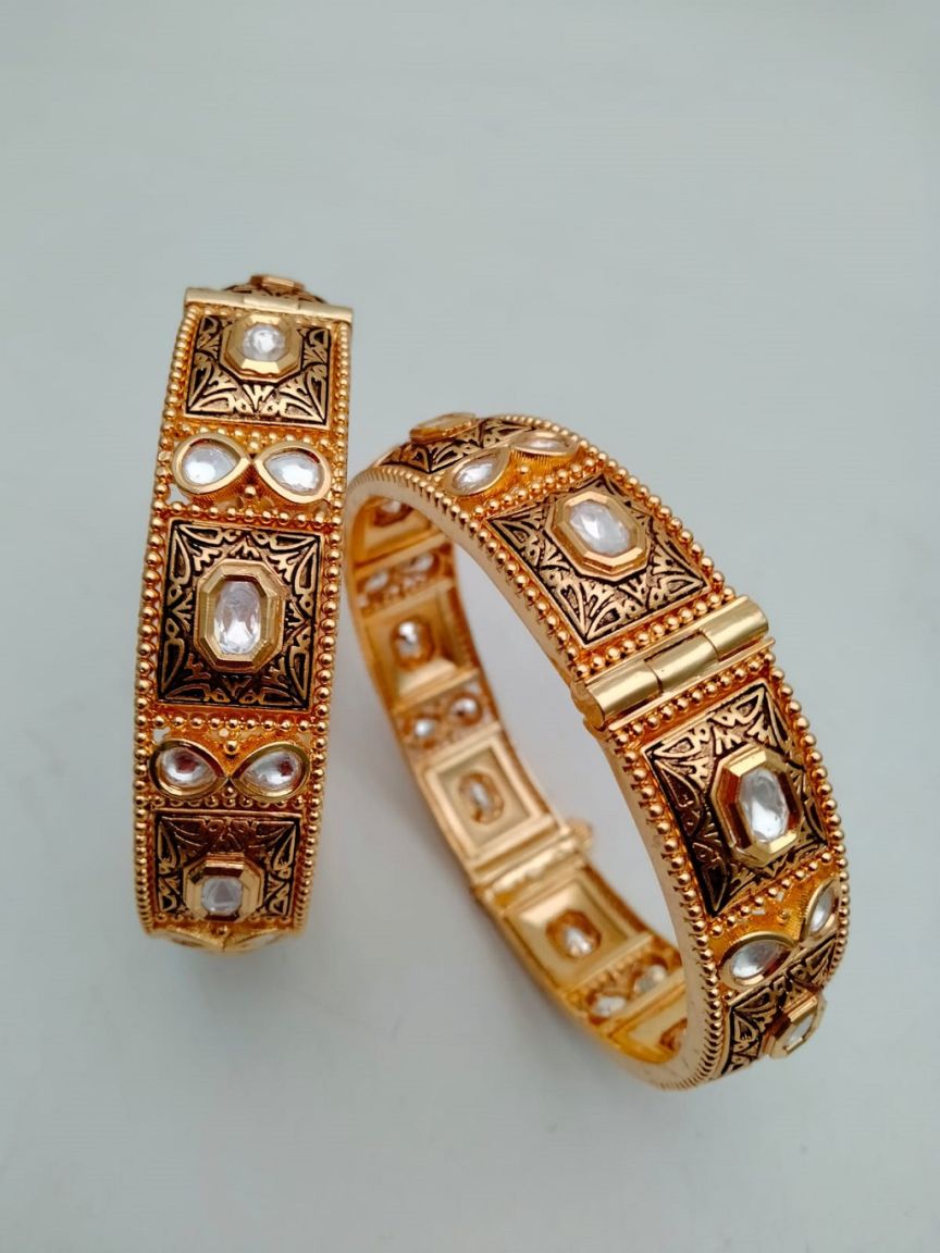 kundan-bangles-BAK34086WGD24