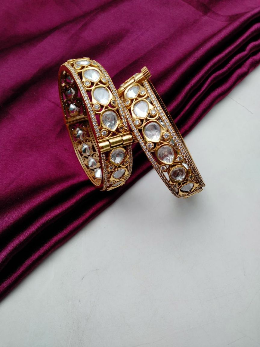 BANGLES IN KUNDAN (VILANDI) STYLE | DESIGN - 34115