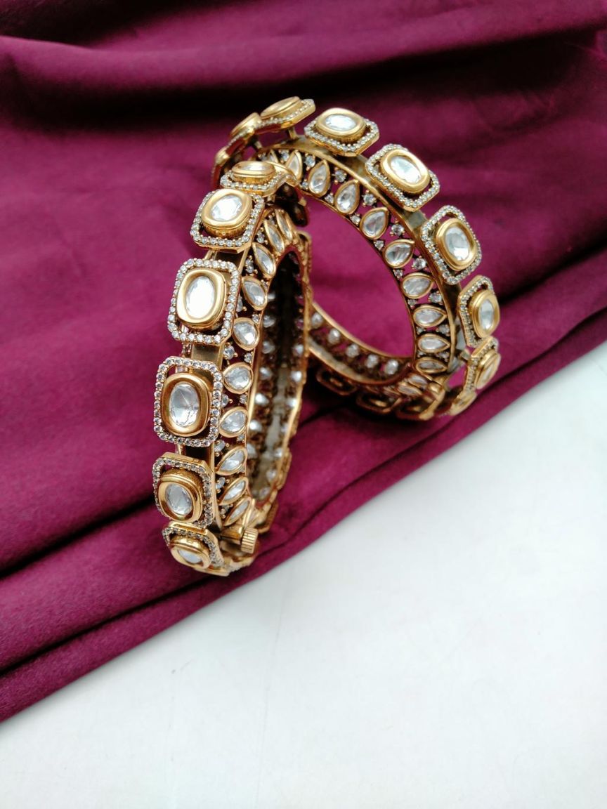 kundan-bangles-BAK34116WVC24