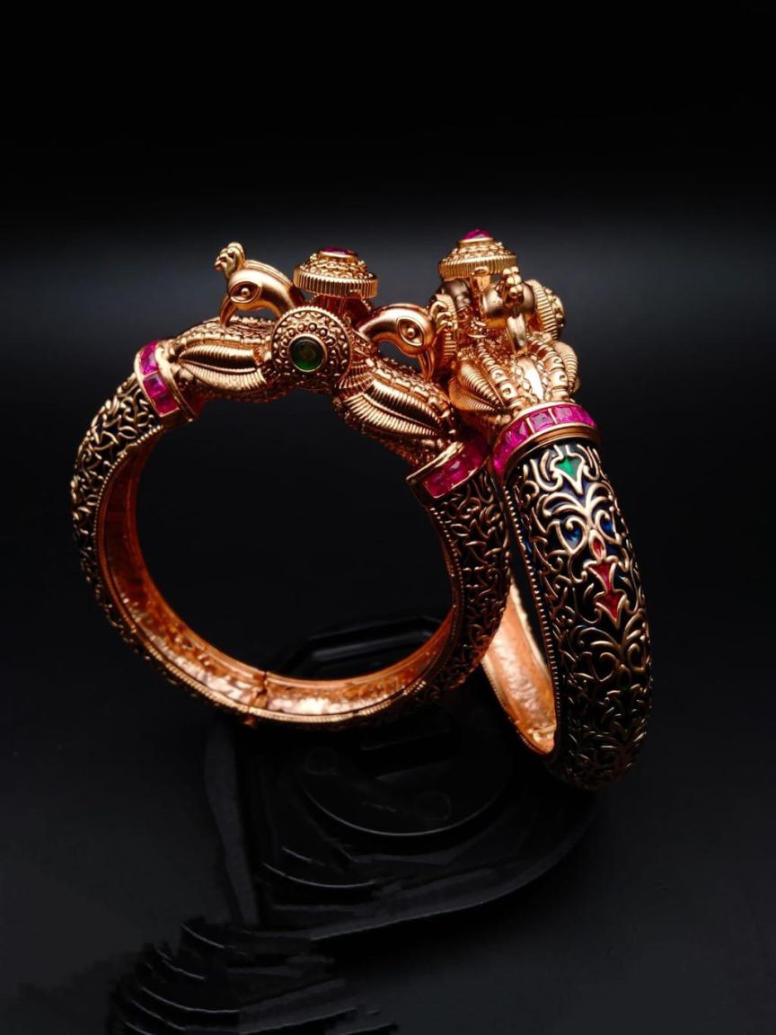 BANGLES IN POLKI (GOLD POLISH) STYLE | DESIGN - 25059