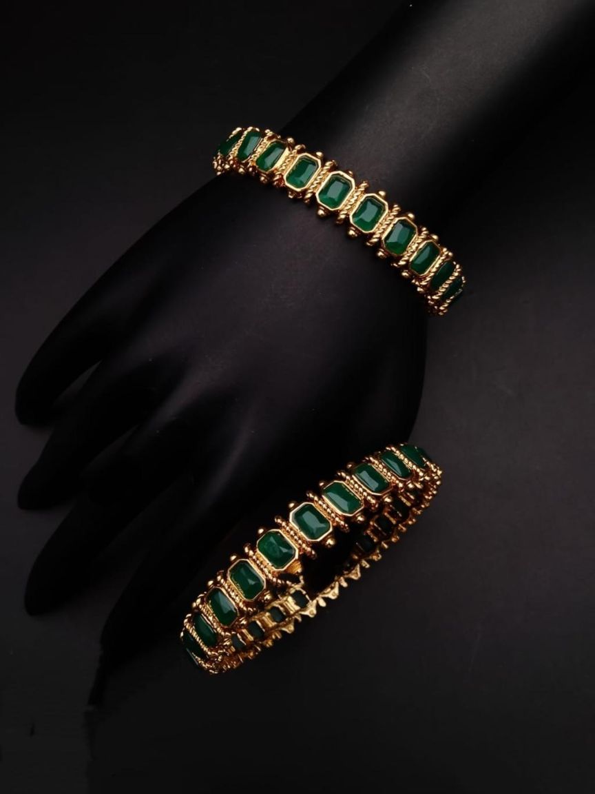 polki-bangles-BAP25158GRGD26