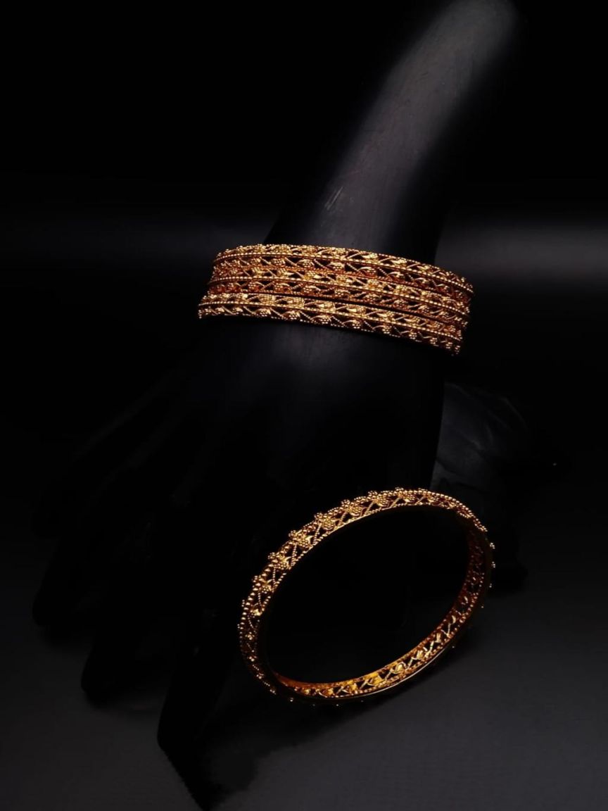 BANGLES IN POLKI (GOLD POLISH) STYLE | DESIGN - 25210