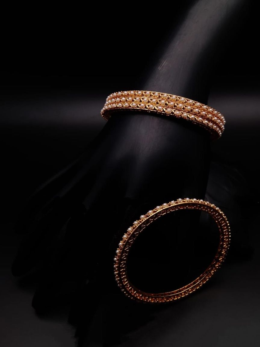 BANGLES IN POLKI (GOLD POLISH) STYLE | DESIGN - 25217