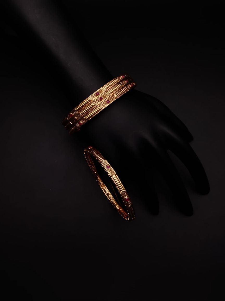 BANGLES IN POLKI (GOLD POLISH) STYLE | DESIGN - 25226