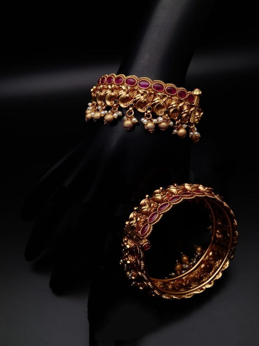 BANGLES IN POLKI (GOLD POLISH) STYLE | DESIGN - 25251