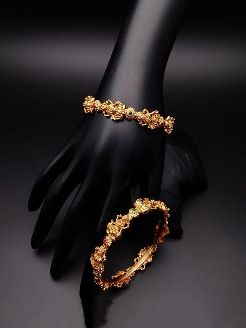 BANGLES IN POLKI (GOLD POLISH) STYLE | DESIGN - 25257