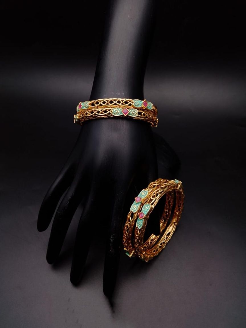 BANGLES IN POLKI (GOLD POLISH) STYLE | DESIGN - 25273