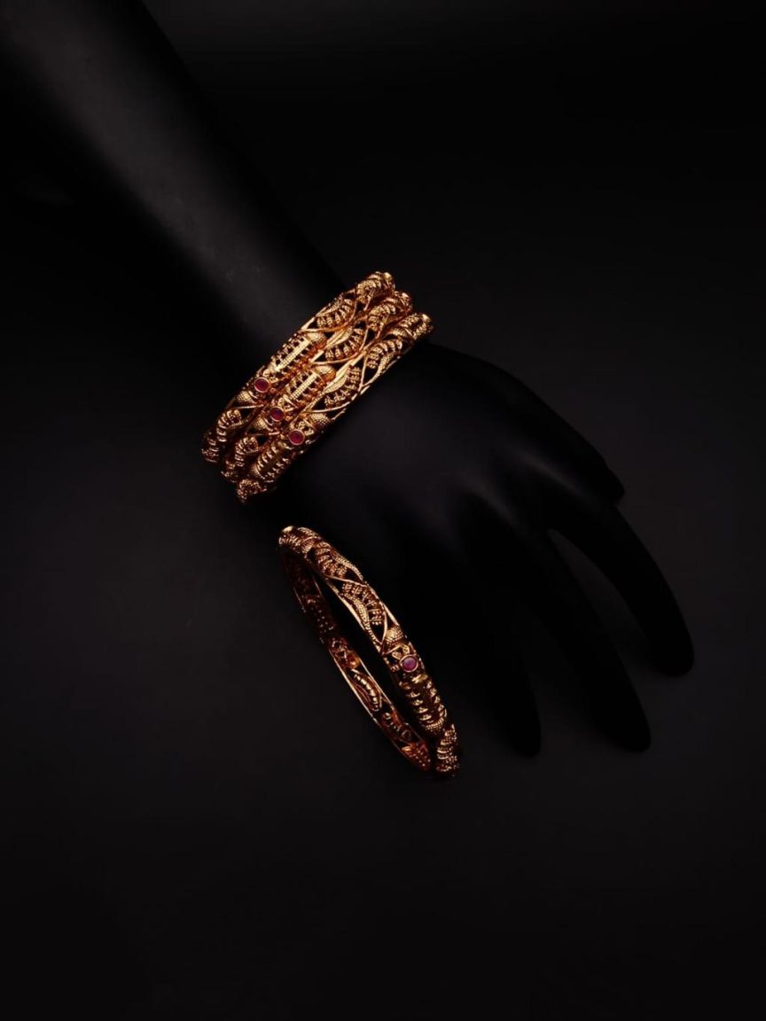 BANGLES IN POLKI (GOLD POLISH) STYLE | DESIGN - 25274