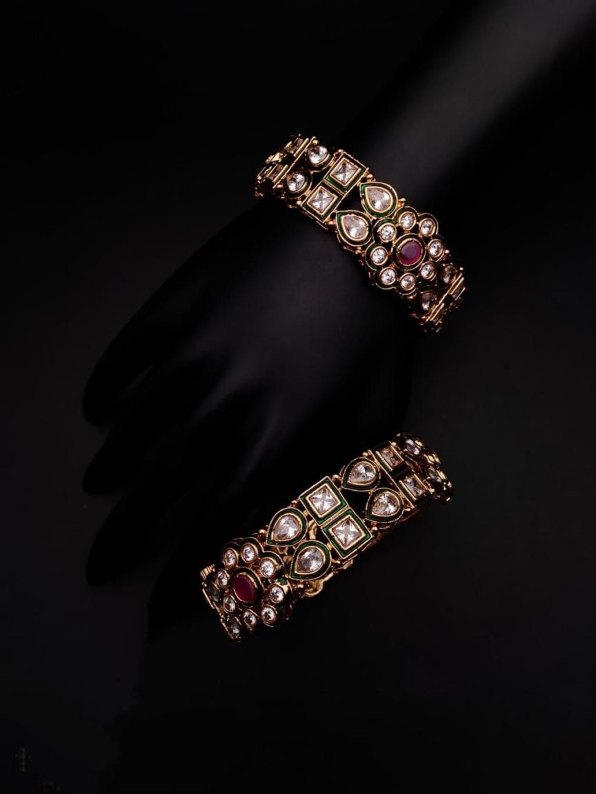 BANGLES IN POLKI (GOLD POLISH) STYLE | DESIGN - 25295