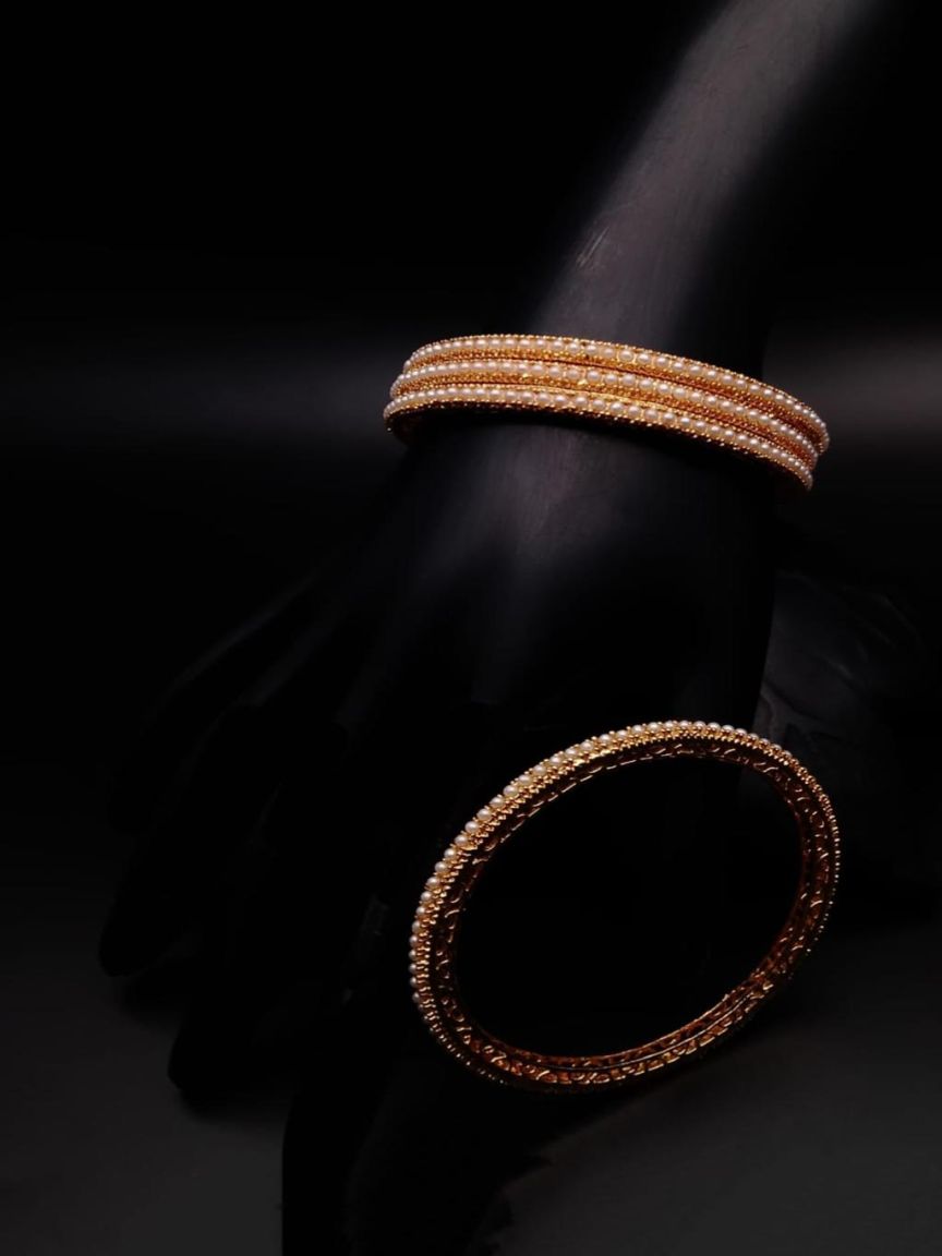 BANGLES IN POLKI (GOLD POLISH) STYLE | DESIGN - 25320