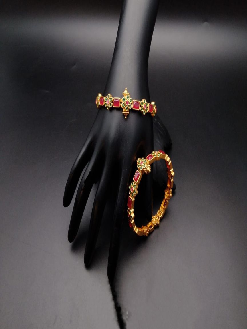 BANGLES IN POLKI (GOLD POLISH) STYLE | DESIGN - 25362