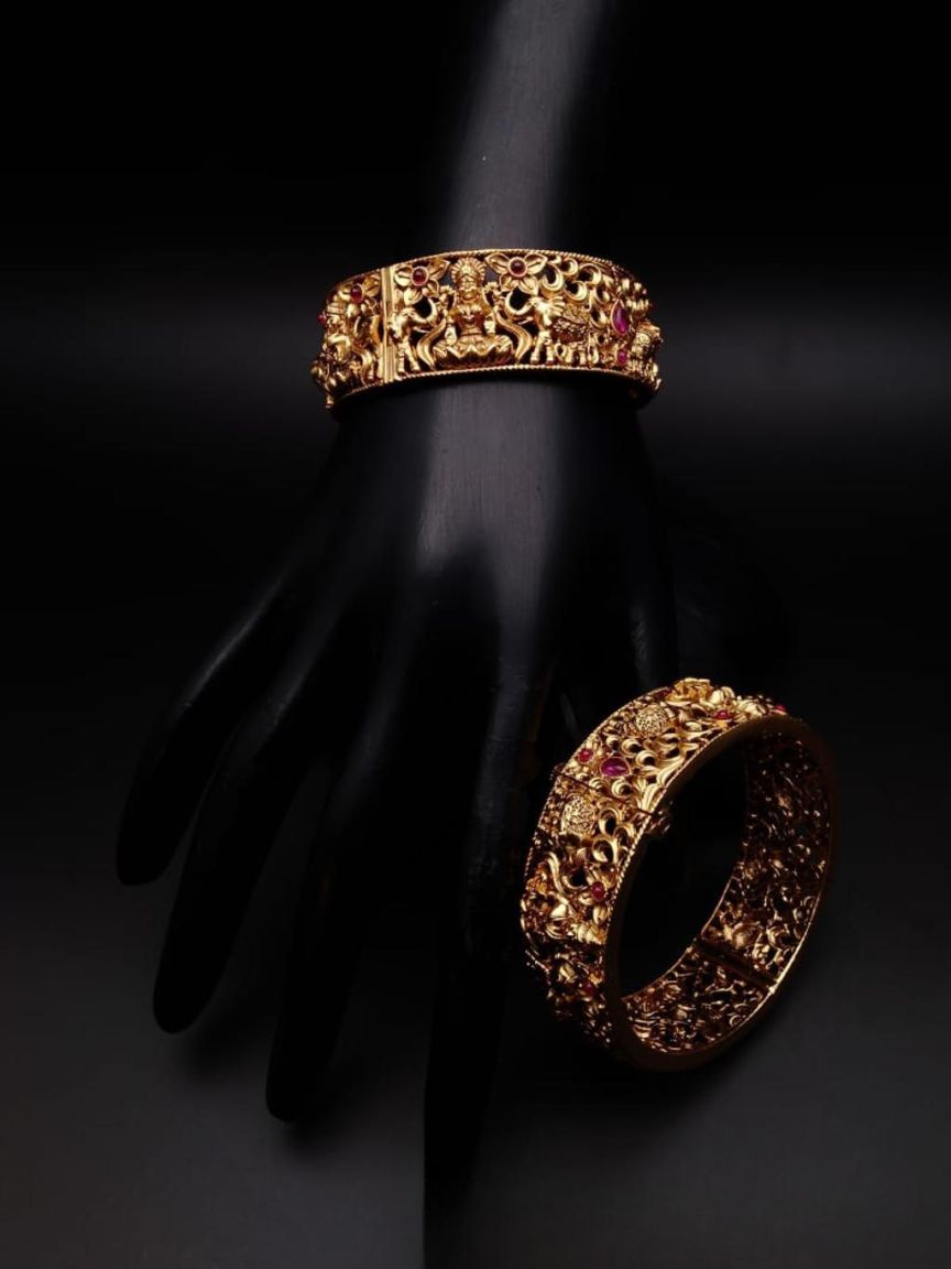 BANGLES IN POLKI (GOLD POLISH) STYLE | DESIGN - 25399