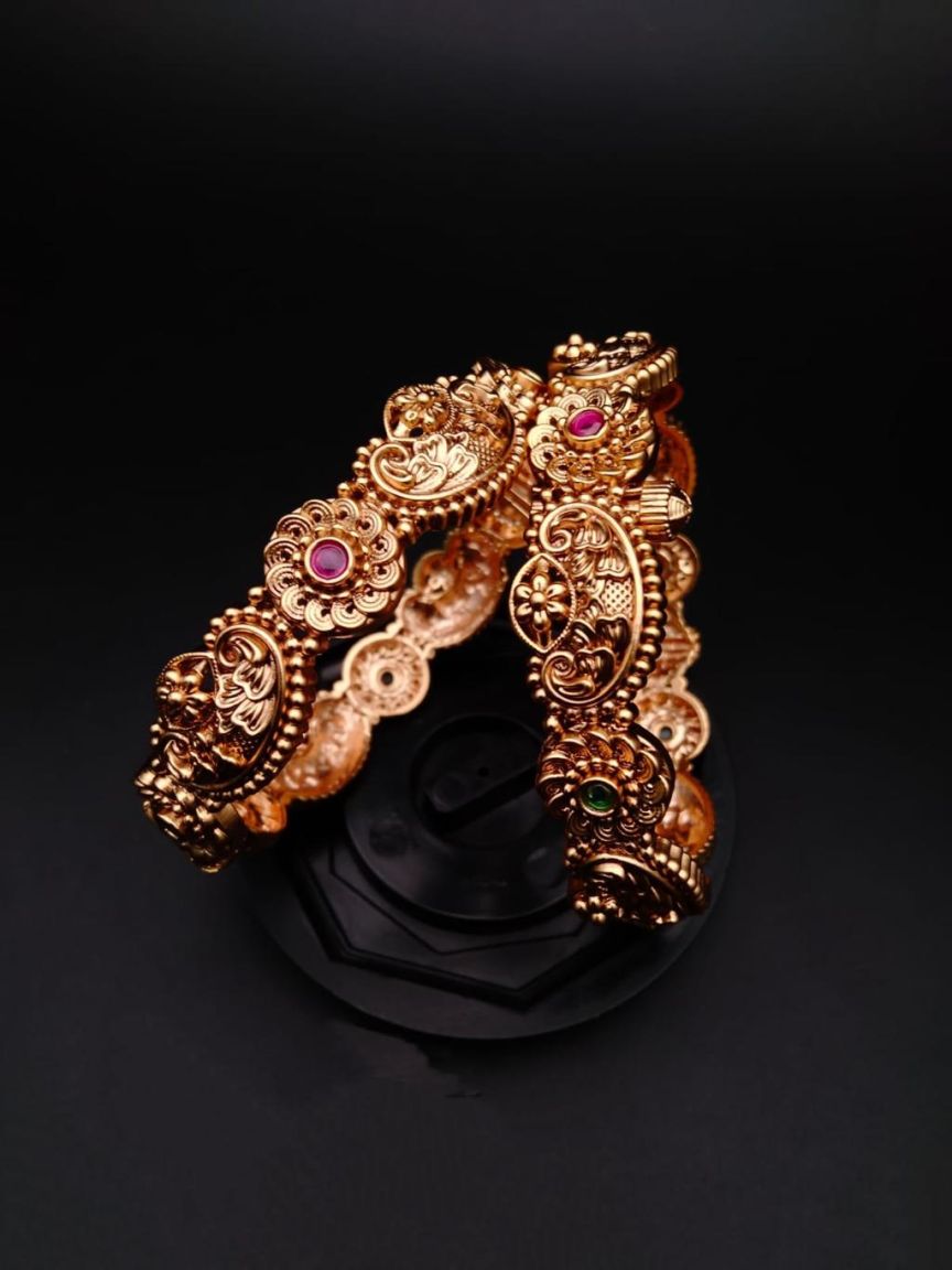 BANGLES IN POLKI (GOLD POLISH) STYLE | DESIGN - 25401