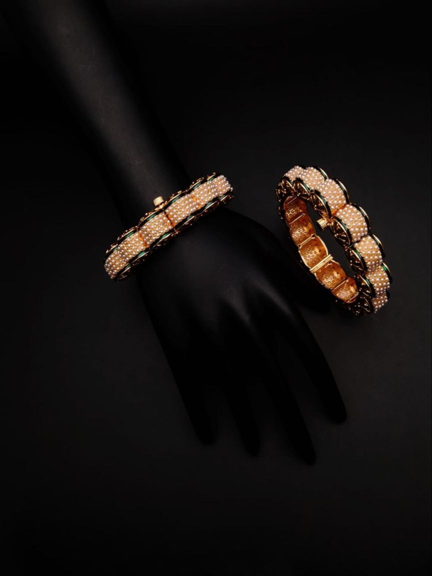 BANGLES IN POLKI (GOLD POLISH) STYLE | DESIGN - 25403