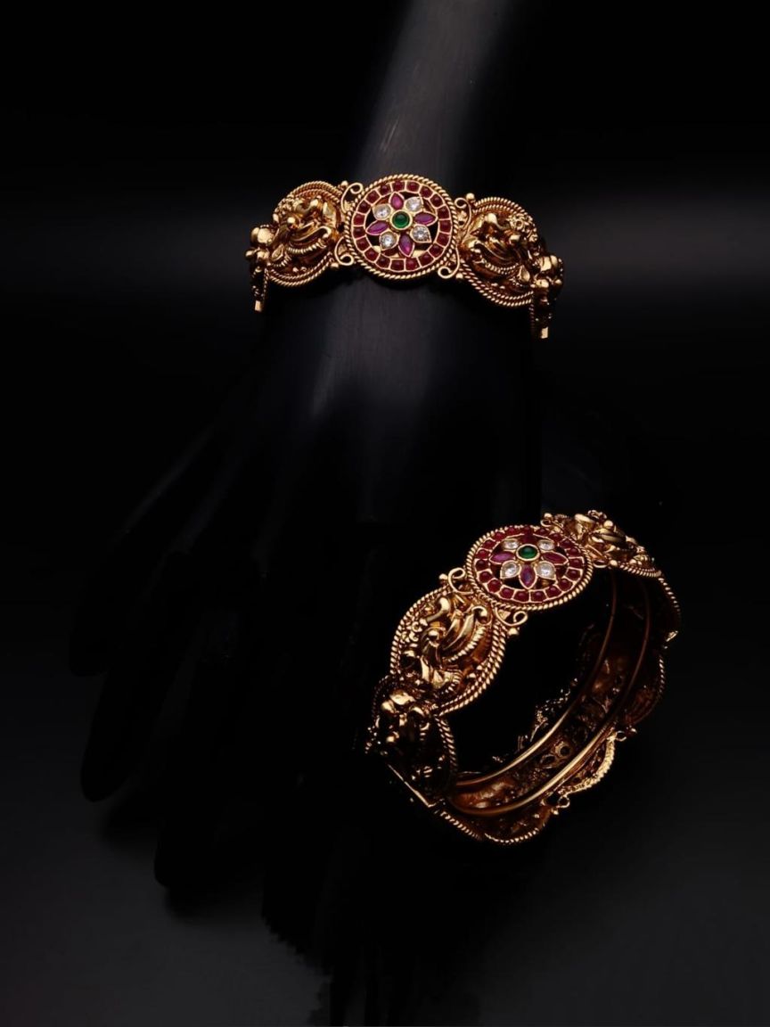 BANGLES IN POLKI (GOLD POLISH) STYLE | DESIGN - 25426