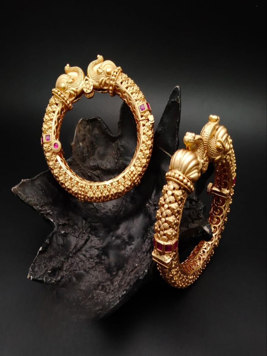 polki-bangles-BAP25428RRJ28
