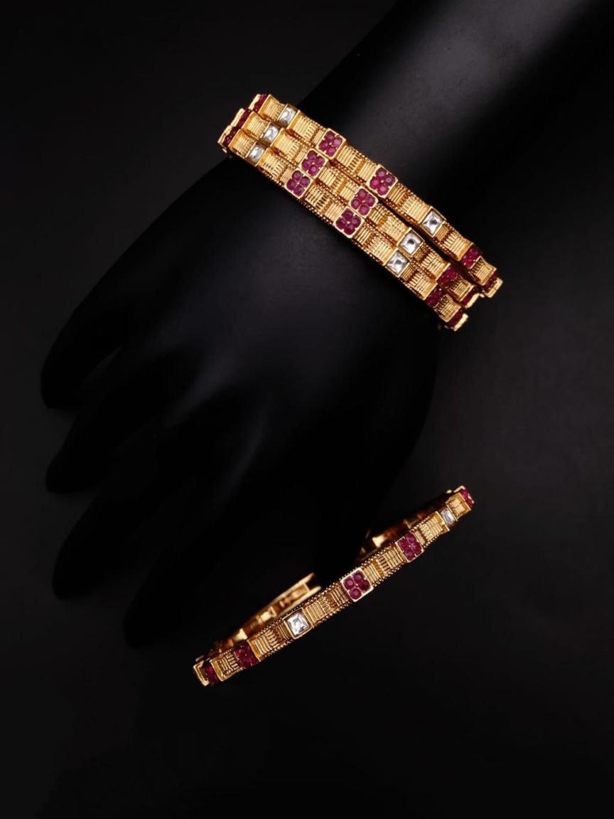 polki-bangles-BAP25433RRJ28