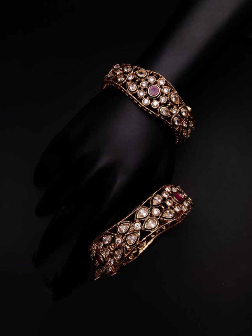 BANGLES IN POLKI (GOLD POLISH) STYLE | DESIGN - 25459