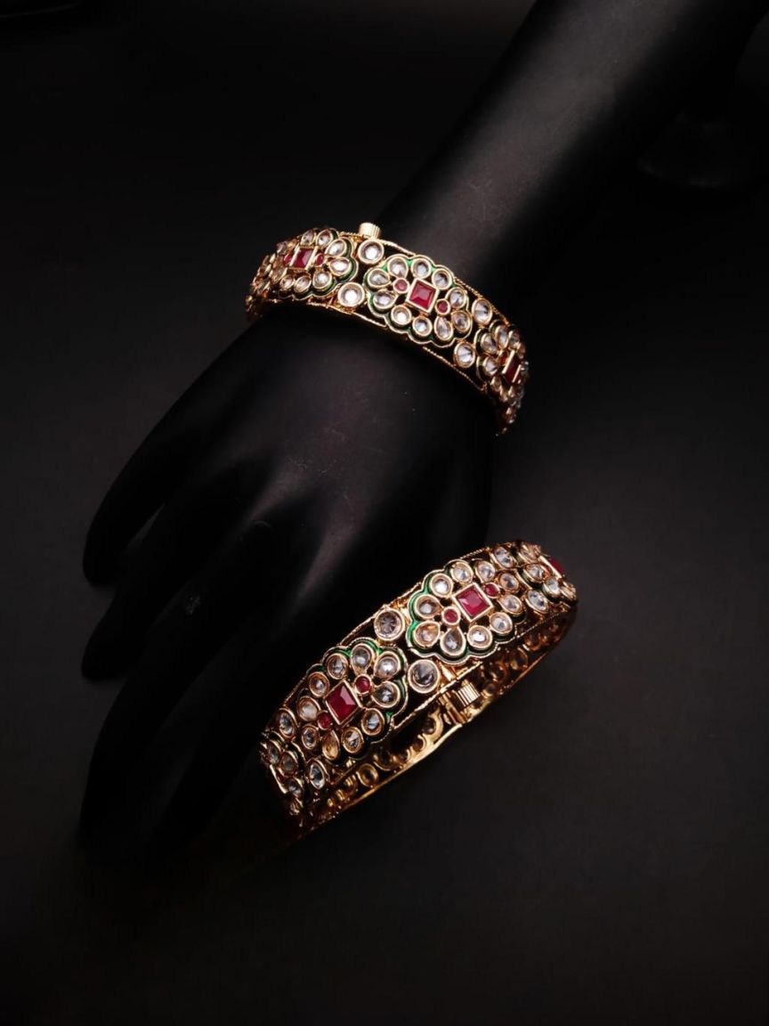 BANGLES IN POLKI (GOLD POLISH) STYLE | DESIGN - 25461