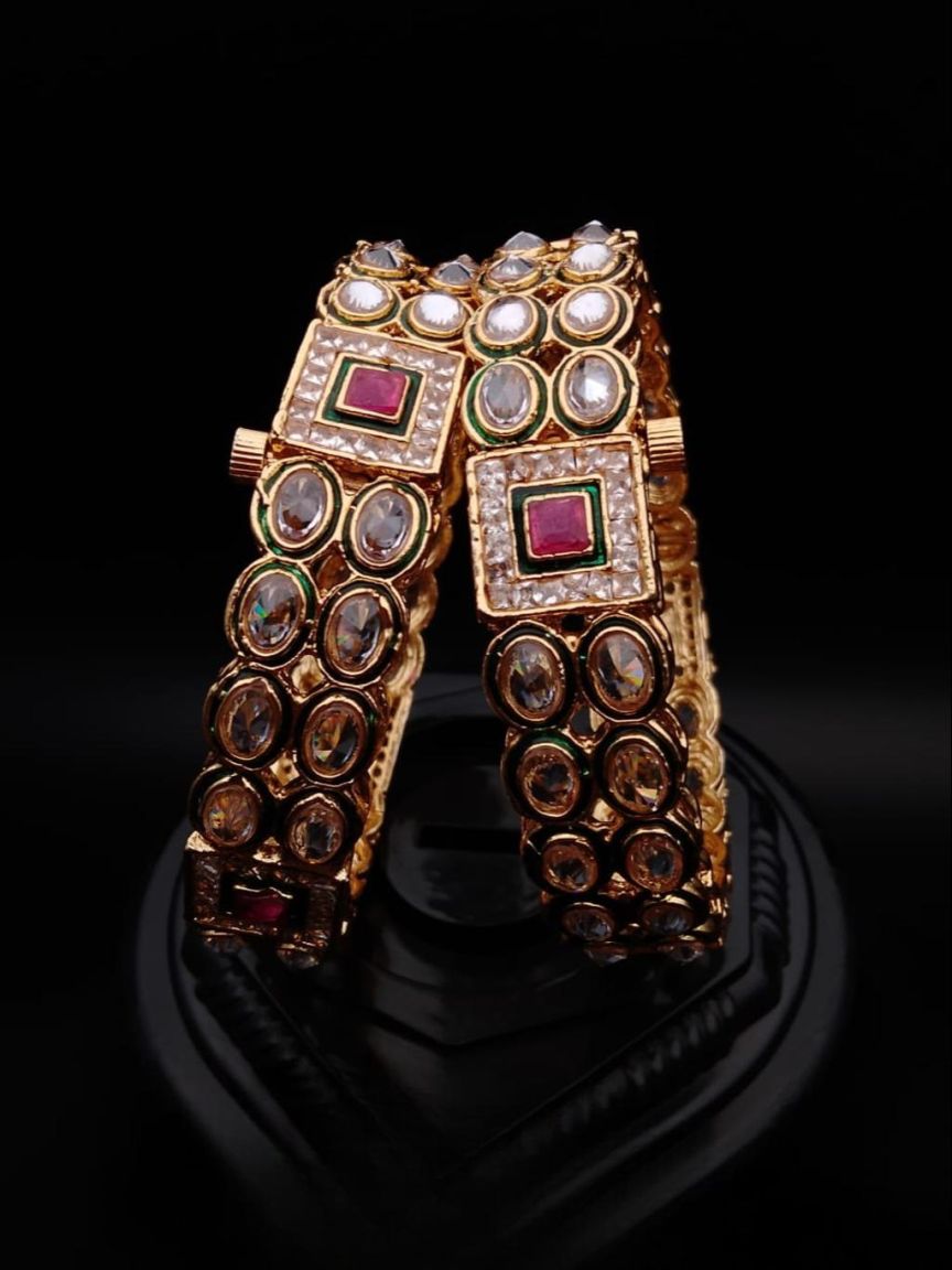 BANGLES IN POLKI (GOLD POLISH) STYLE | DESIGN - 25474