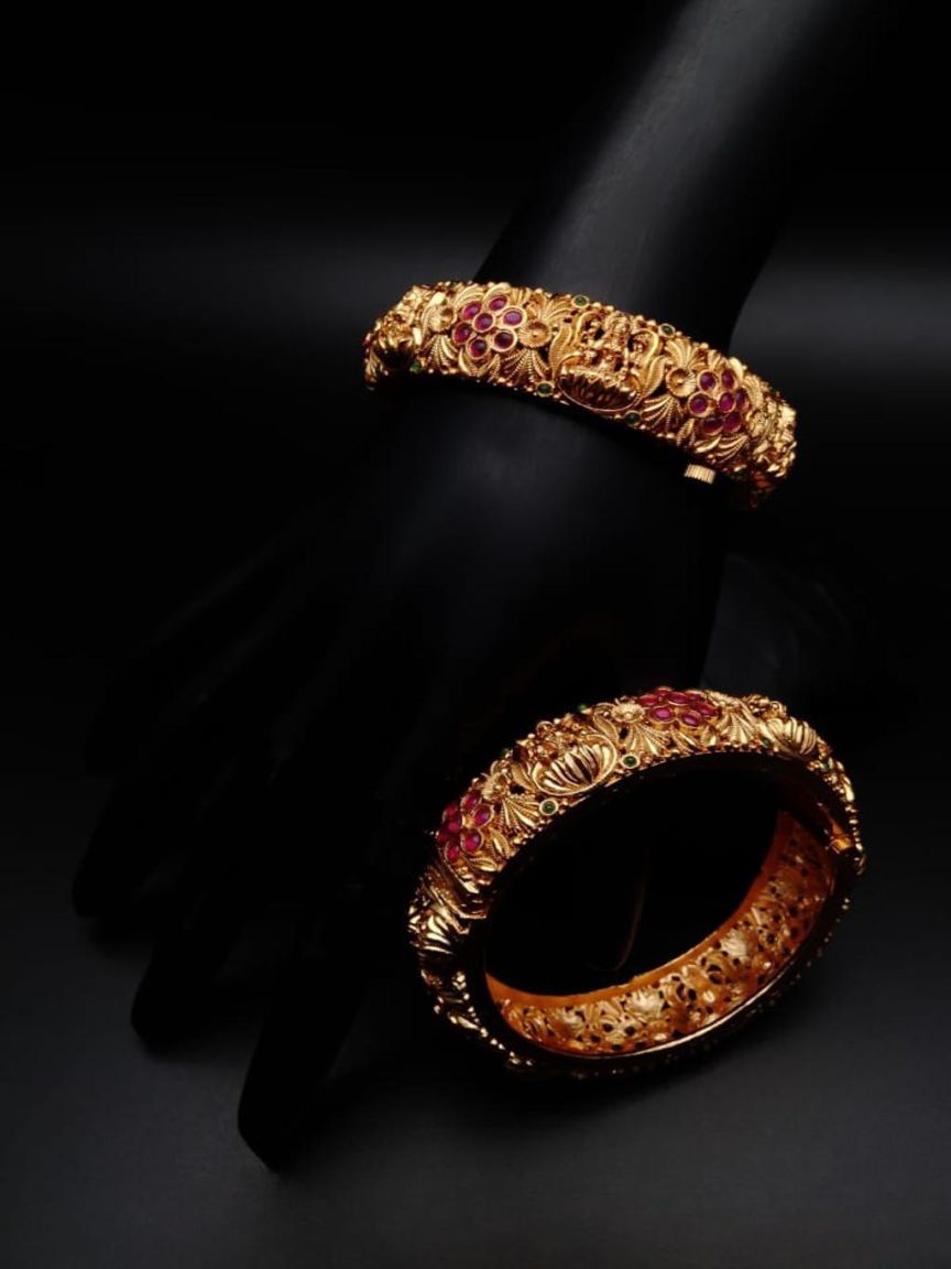 polki-bangles-BAP25479RGRRJ28