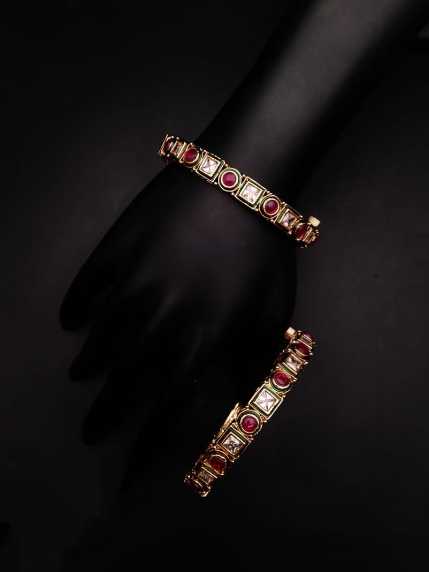 BANGLES IN POLKI (GOLD POLISH) STYLE | DESIGN - 25508