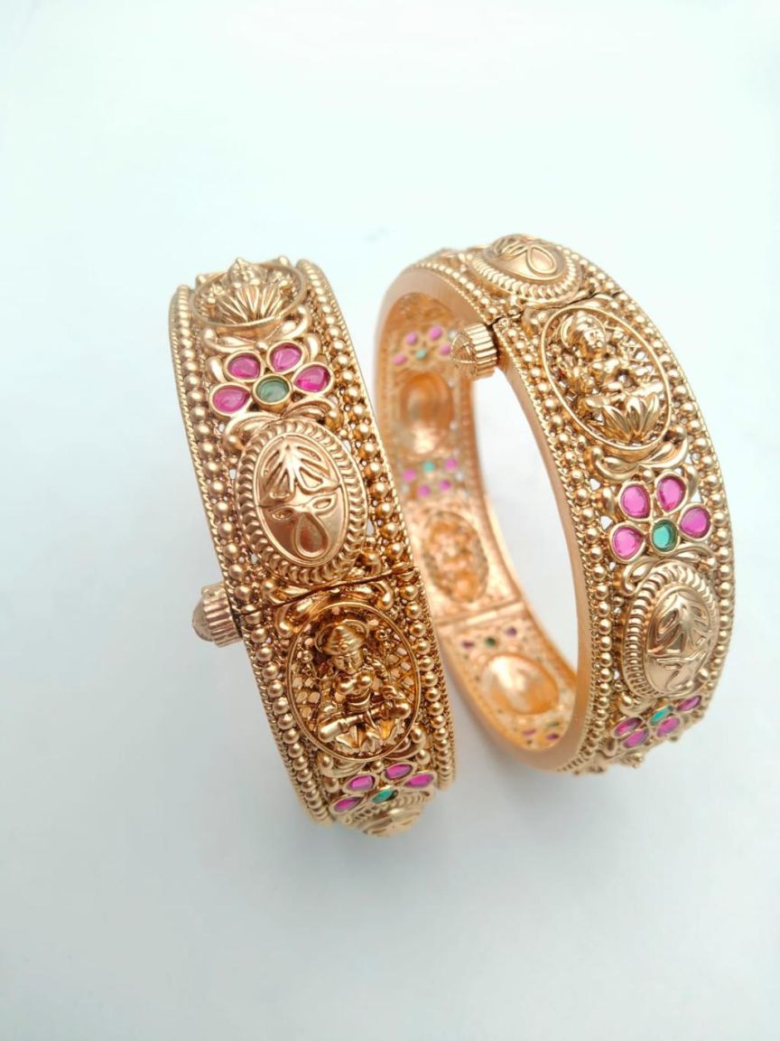 BANGLES IN POLKI (GOLD POLISH) STYLE | DESIGN - 25625