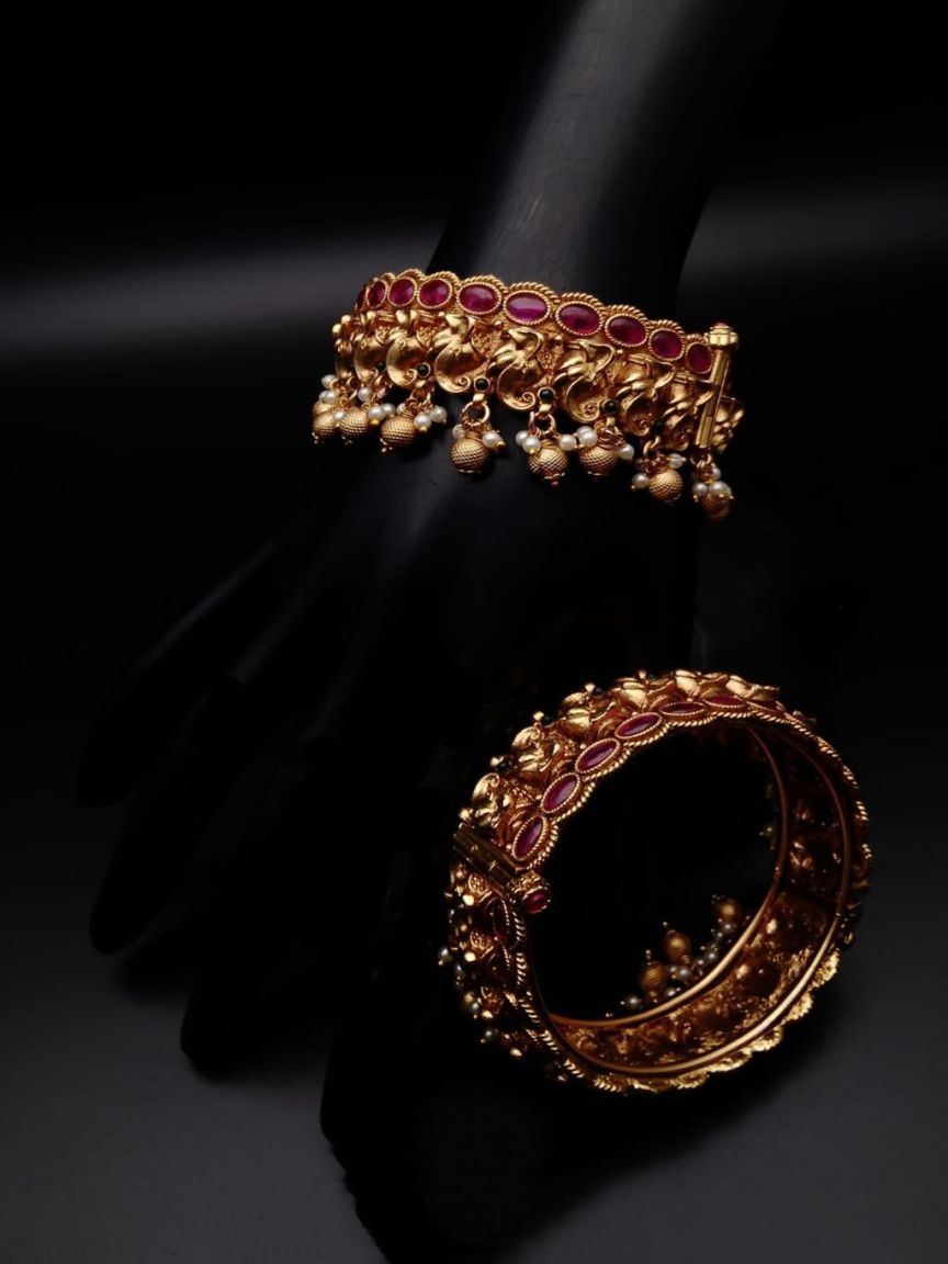 BANGLES IN POLKI (GOLD POLISH) STYLE | DESIGN - 25685