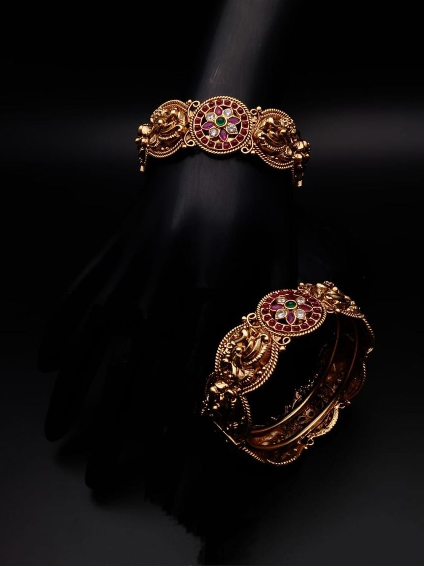 BANGLES IN POLKI (GOLD POLISH) STYLE | DESIGN - 25696