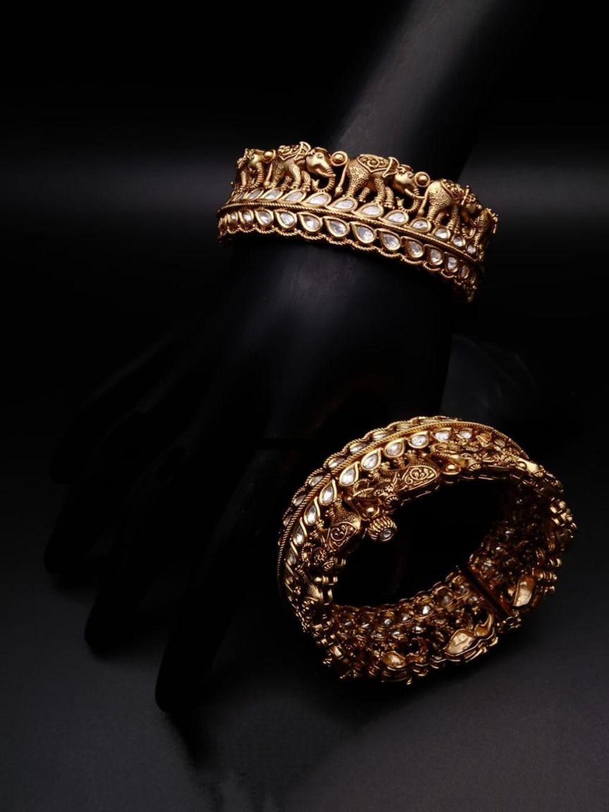 BANGLES IN POLKI (GOLD POLISH) STYLE | DESIGN - 25697