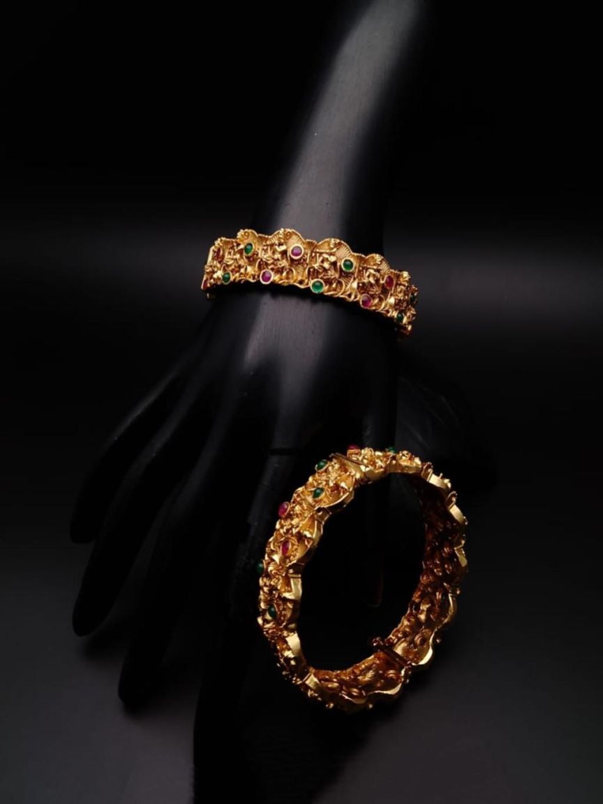 BANGLES IN POLKI (GOLD POLISH) STYLE | DESIGN - 25710