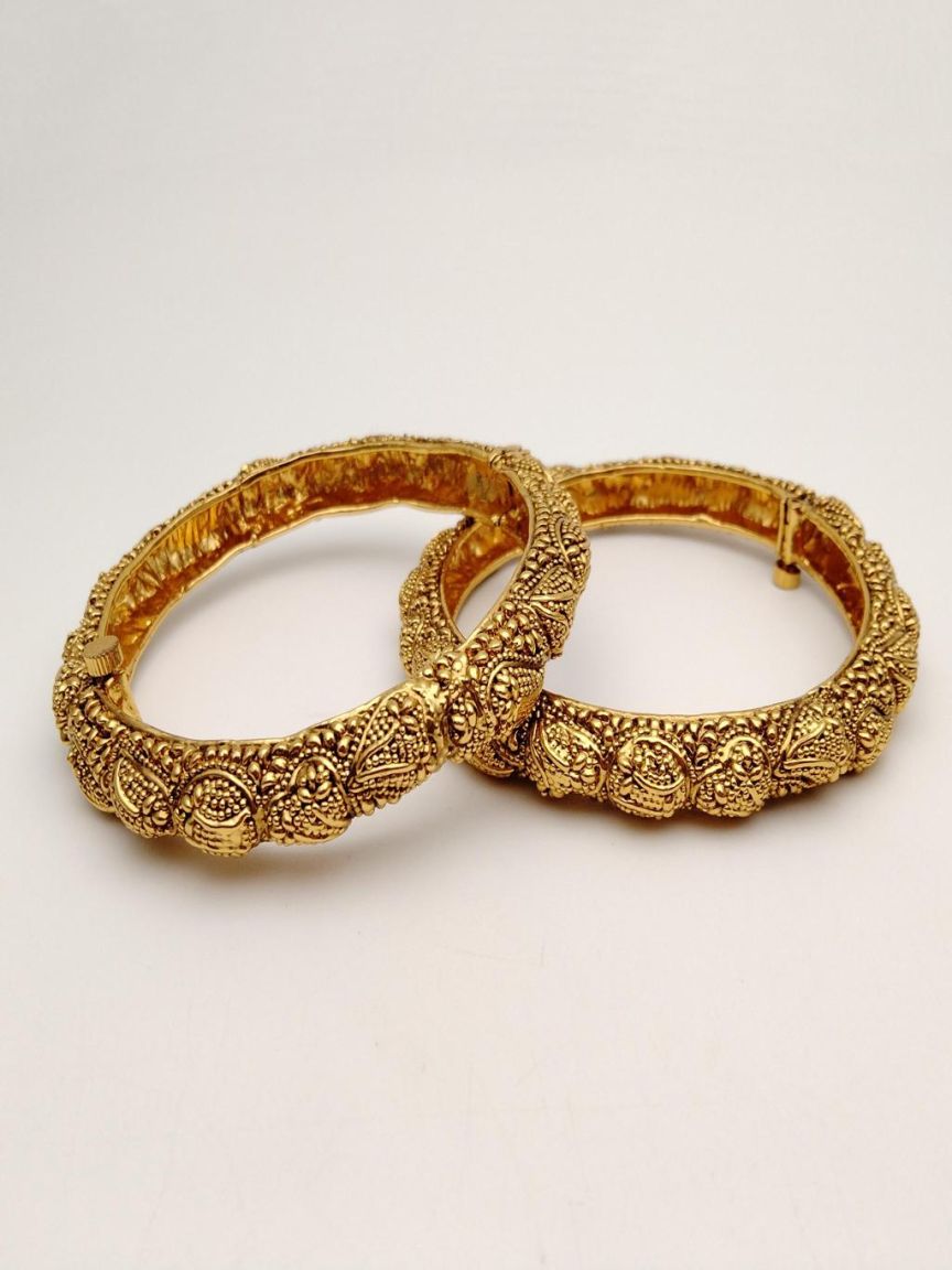 BANGLES IN POLKI (GOLD POLISH) STYLE | DESIGN - 25751