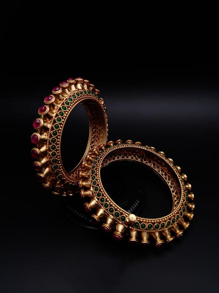 BANGLES IN POLKI (GOLD POLISH) STYLE | DESIGN - 25769
