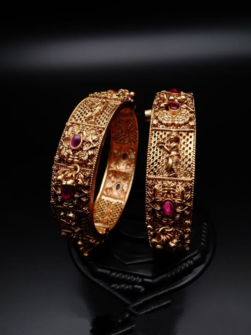 BANGLES IN POLKI (GOLD POLISH) STYLE | DESIGN - 25797