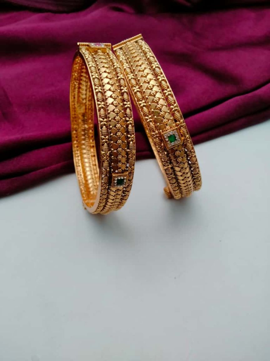 polki-bangles-BAP25807RGRRJ28