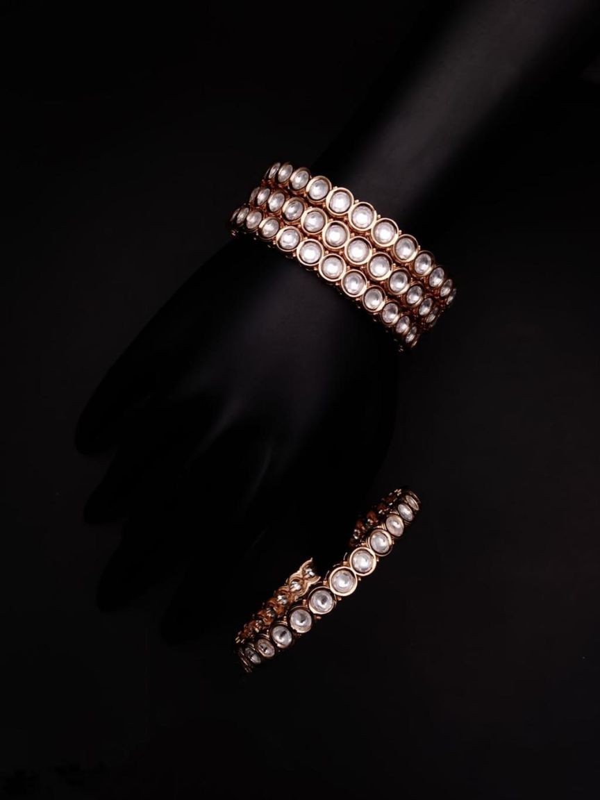 4PS BANGLES (JOTA) IN KUNDAN (VILANDI) STYLE | DESIGN - 81003