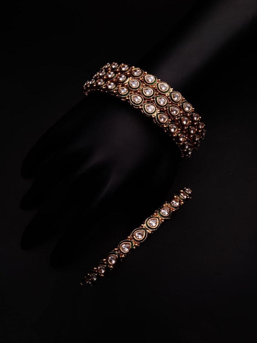 4PS BANGLES (JOTA) IN POLKI (GOLD POLISH) STYLE | DESIGN - 26042