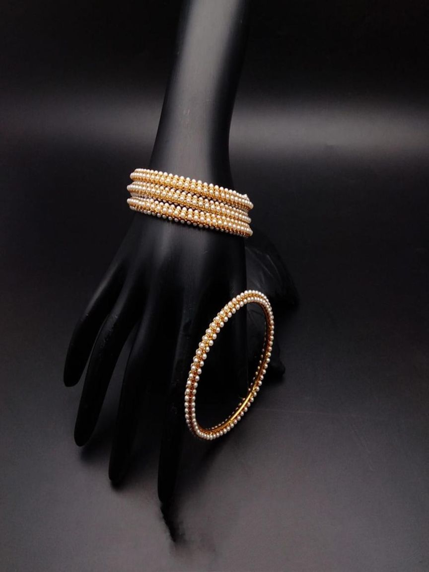 4PS BANGLES (JOTA) IN POLKI (GOLD POLISH) STYLE | DESIGN - 26051